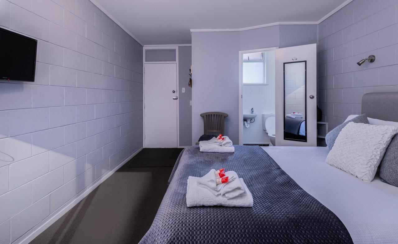 Waihi Beach Hotel المظهر الخارجي الصورة