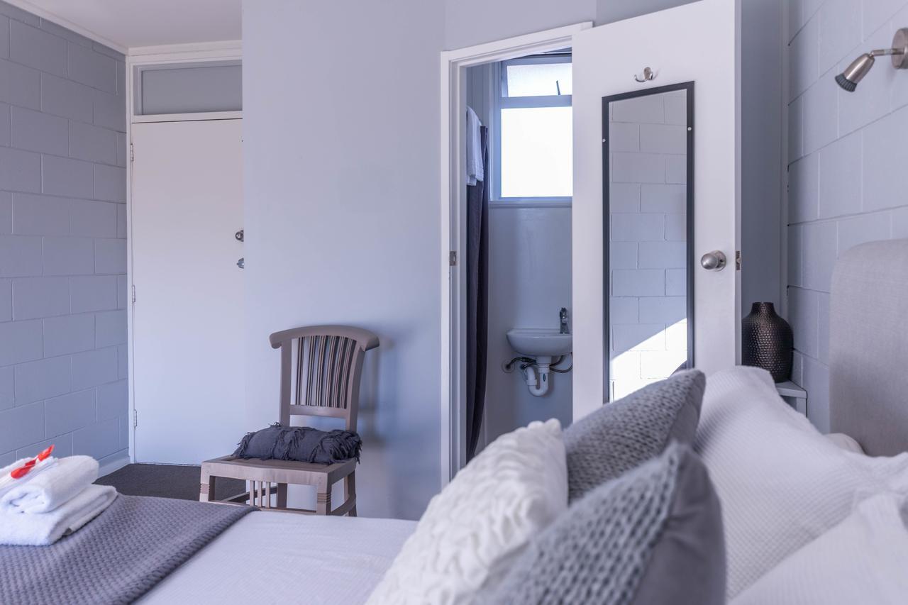 Waihi Beach Hotel المظهر الخارجي الصورة